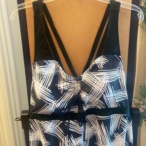 NWT 2 piece swim Tankini and bottoms 4X